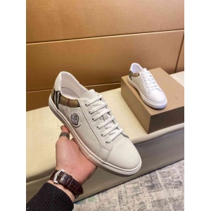 $85.00,Burberry Lace Up Sneaker Unisex in 259434