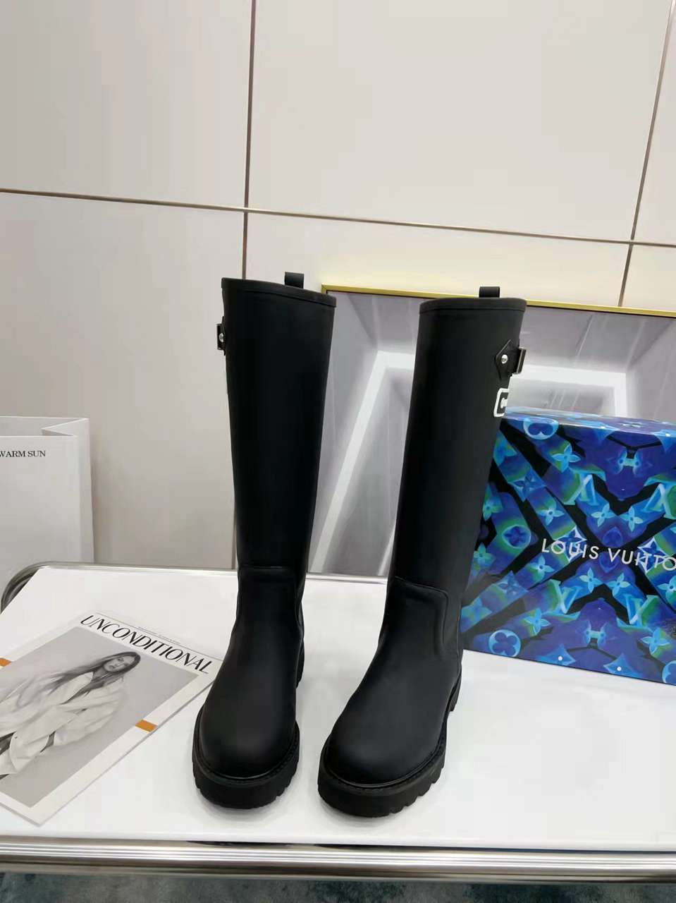 Louis Vuitton Tag Embelllished Territory flat long boot For Women in 257728, cheap Louis Vuitton Boots, only $85!