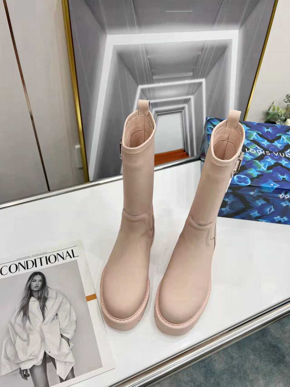 Louis Vuitton Tag Embelllished Territory flat half boot For Women in 257731, cheap Louis Vuitton Boots, only $85!