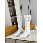 Louis Vuitton Tag Embelllished Territory flat high boot For Women in 257722, cheap Louis Vuitton Boots