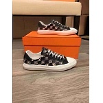 Louis Vuitton Check Print Lace Up Low Top Sneaker For Men in 259277, cheap For Women