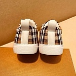 Burberry Lace Up Sneaker Unisex in 259433, cheap Burberry Shoes