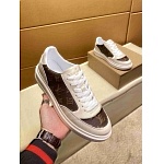 Louis Vuitton Lace Up Sneaker Unisex in 259438