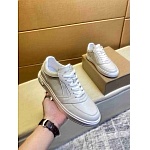Louis Vuitton Lace Up Sneaker For Men in 259443, cheap For Men
