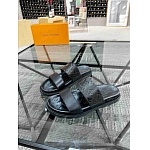 Louis Vuitton Slipper For Men in 259727