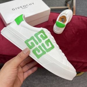 $82.00,Givenchy Lace Up Sneaker For Men in 260075