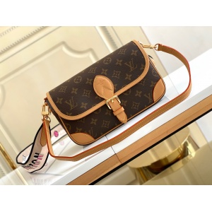 $149.00,Louis Vuitton Satchels For Women in 261137