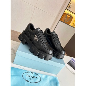 $92.00,Prada Soft padded nappa leather lace up shoes For Women # 265362