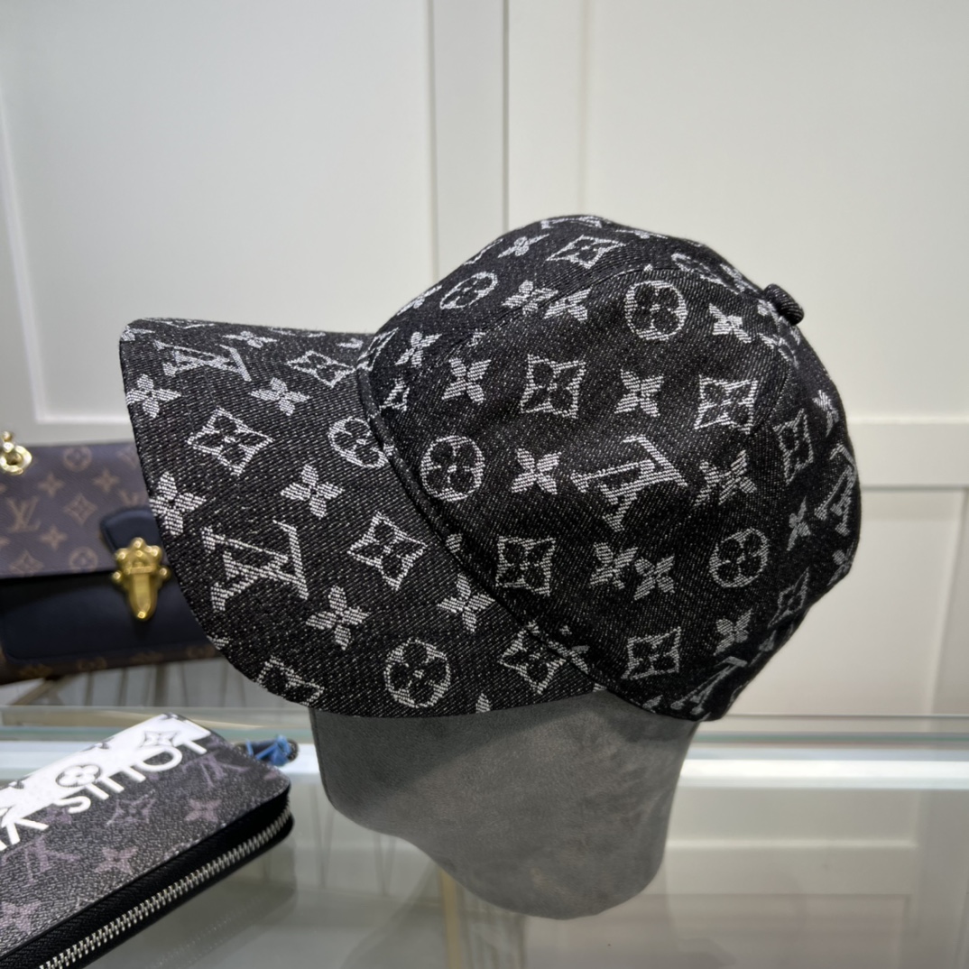 Louis Vuitton Snapback Hats Unisex # 268421