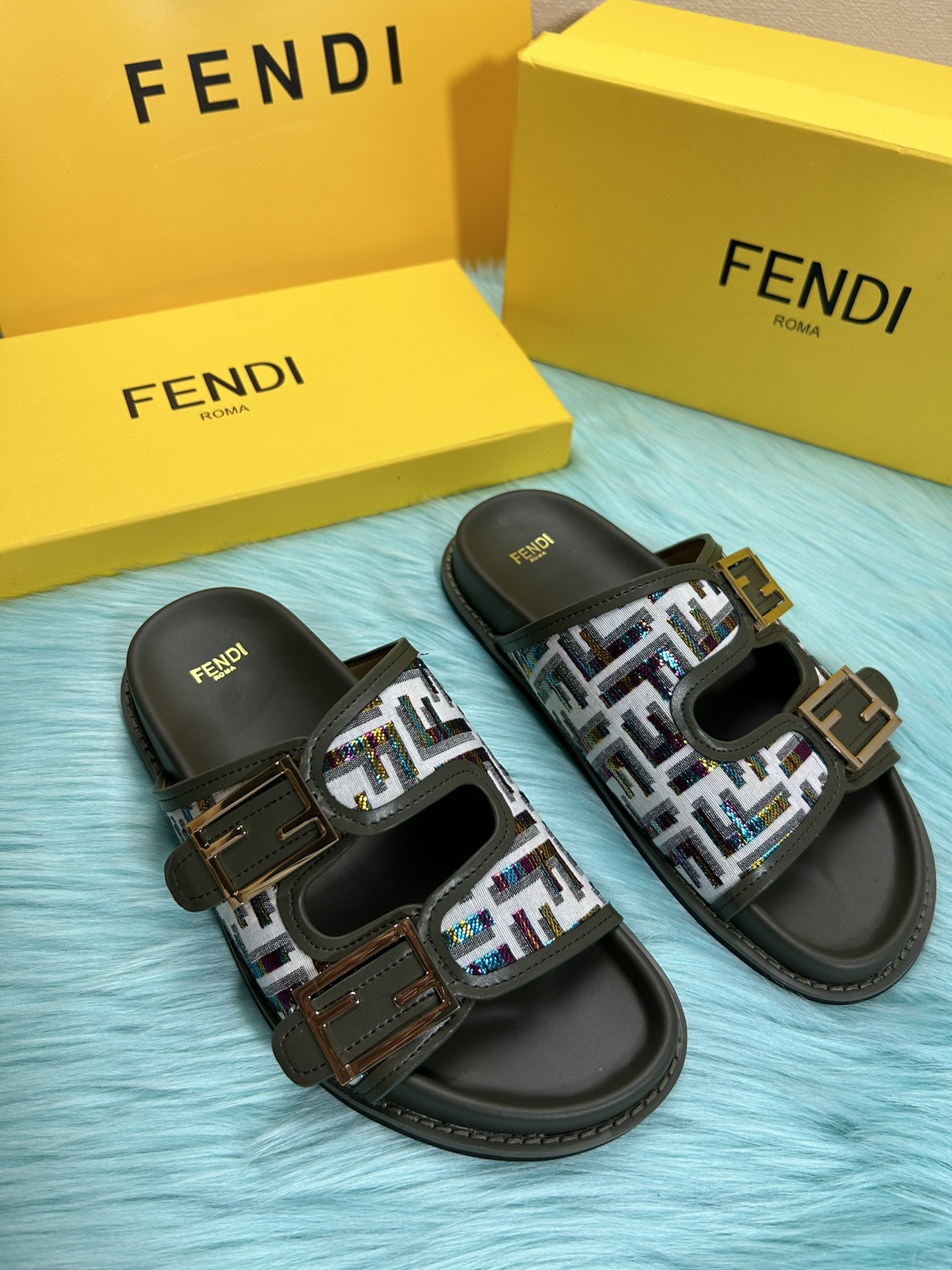 Fendi Logo Print double strap Unisex # 269110