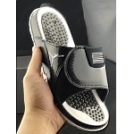 Air Jordan Slides Unisex in 270062