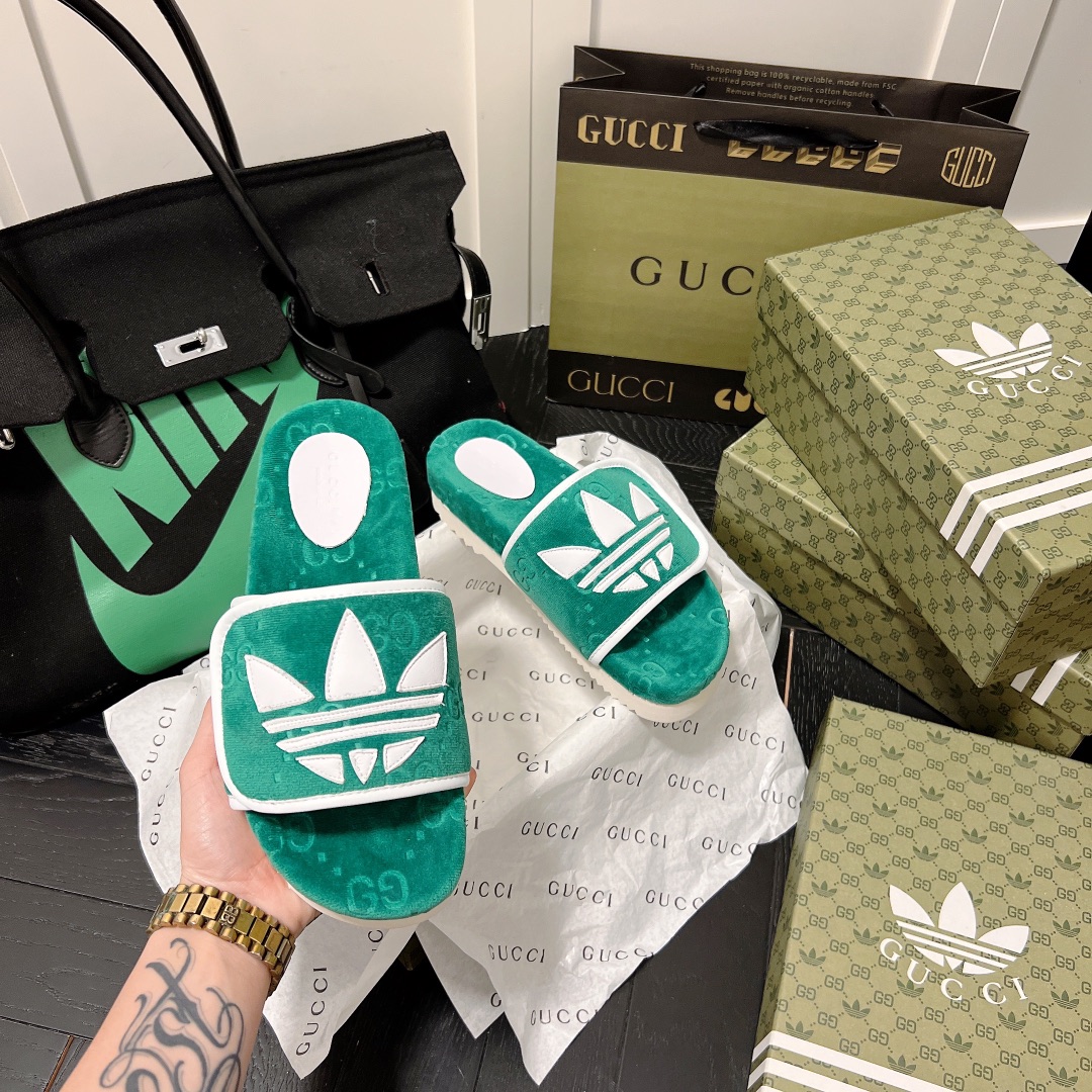 Gucci Slippers For Women # 271399