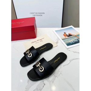 $65.00,Ferragamo Gancini plaque leather slides For Women # 271598