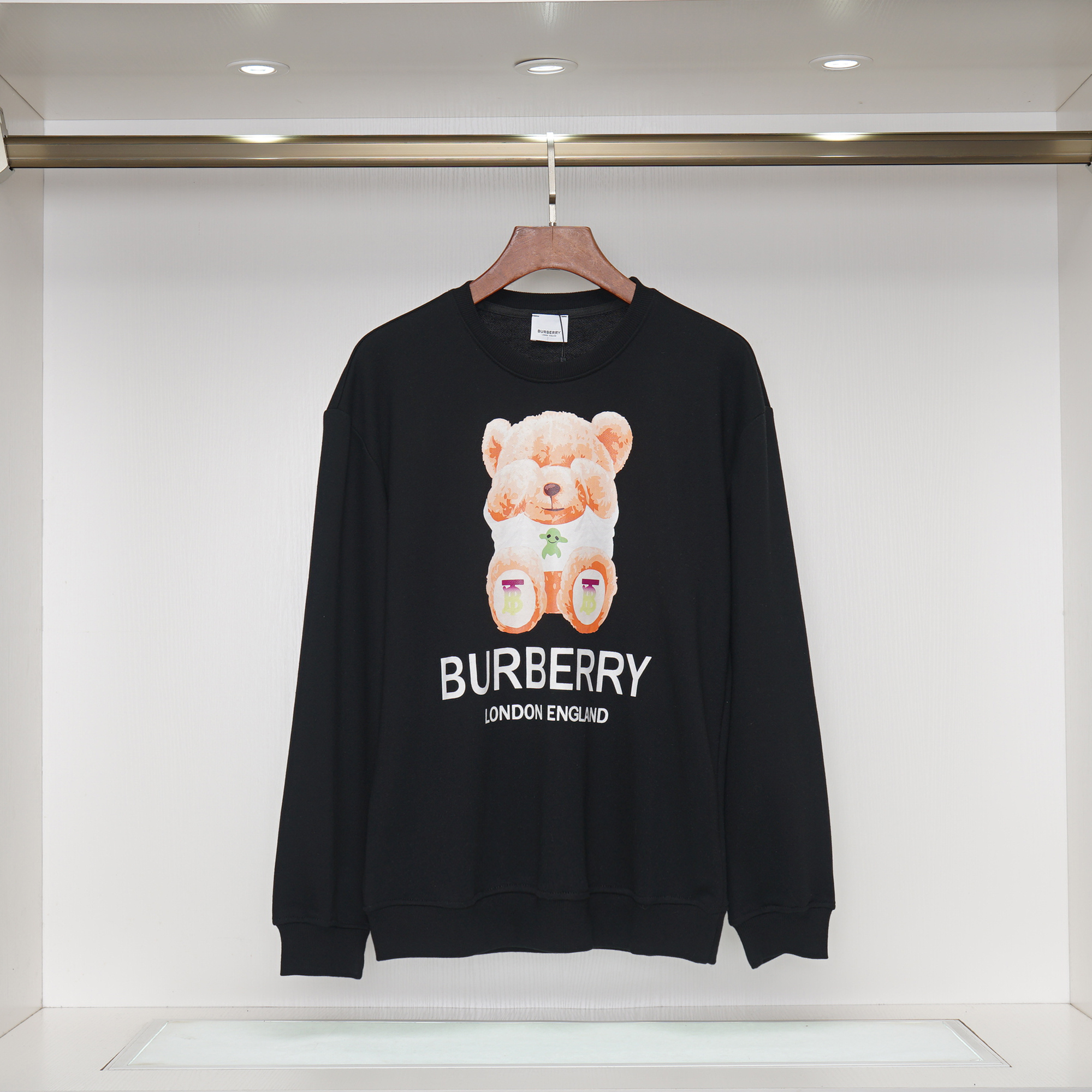 Burberry Sweatshirts For Men # 272217