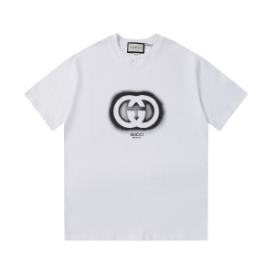 $27.00,Gucci Short Sleeve T Shirts For Men # 272917