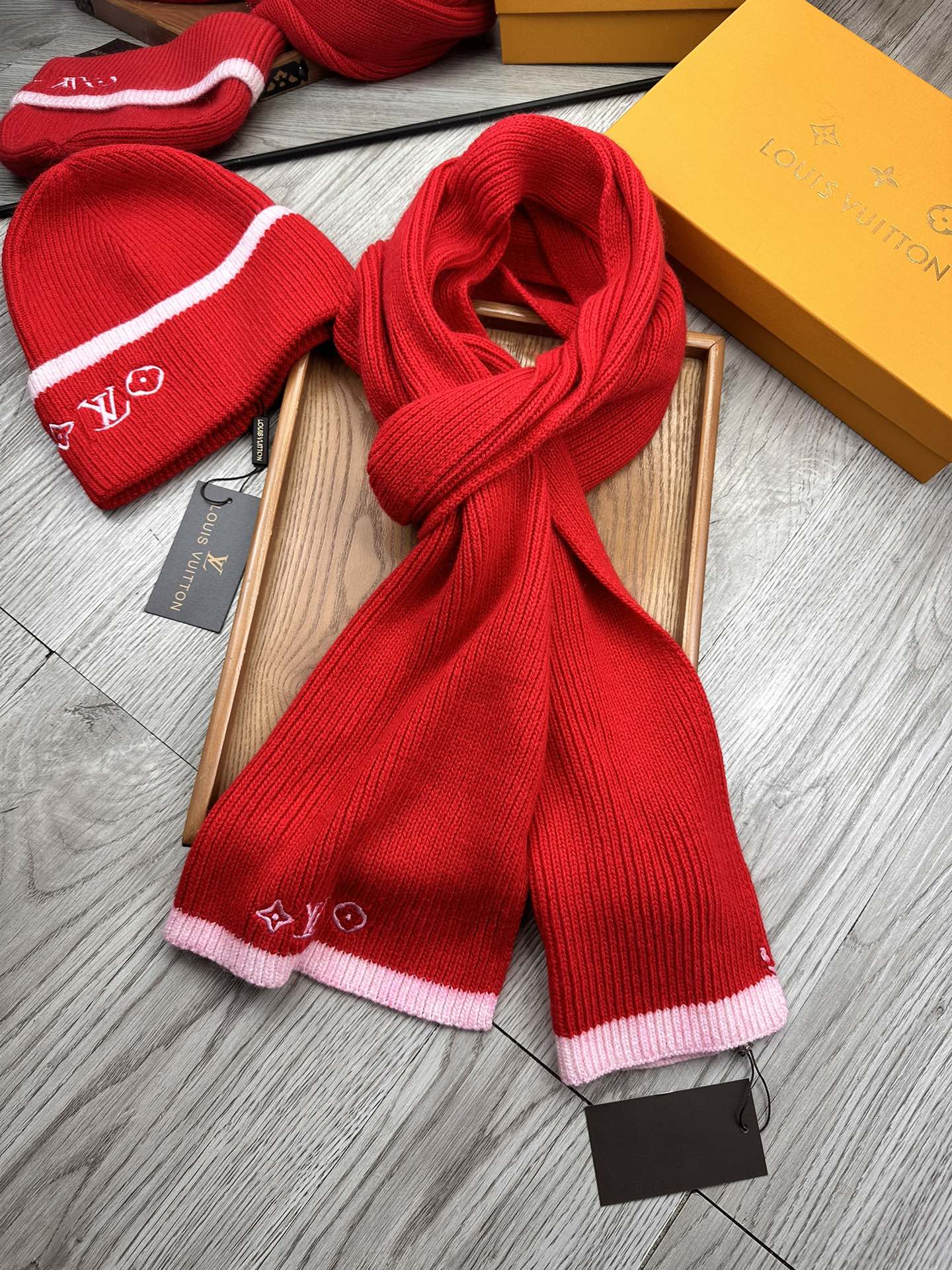 Louis Vuitton Wool Hats Scarf Set Unisex # 273296