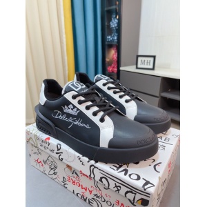 $92.00,D&G Cowhide Leather Low Top Sneakers For Men # 274553