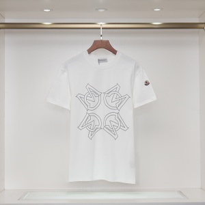 $27.00,Moncler Short Sleeve T Shirts For Men # 274672
