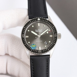 $125.00,Blancpain Fifty Fathoms Bathyscaphe 38mm Watch # 275739
