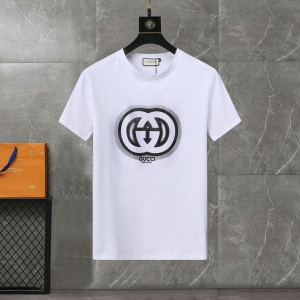$25.00,Gucci Short Sleeve T Shirts For Men # 275862