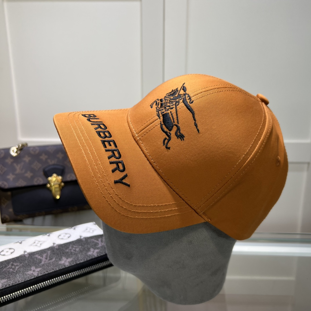 Burberry Snapback Unisex # 276119