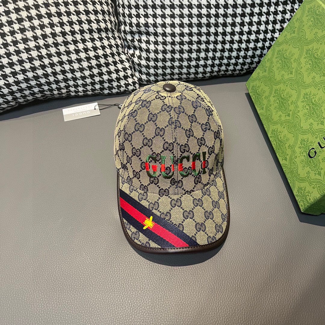 Gucci Snapback Hats Unisex # 276315