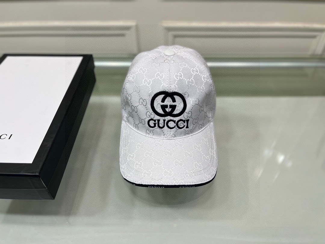 Gucci Snapback Hats Unisex # 276395