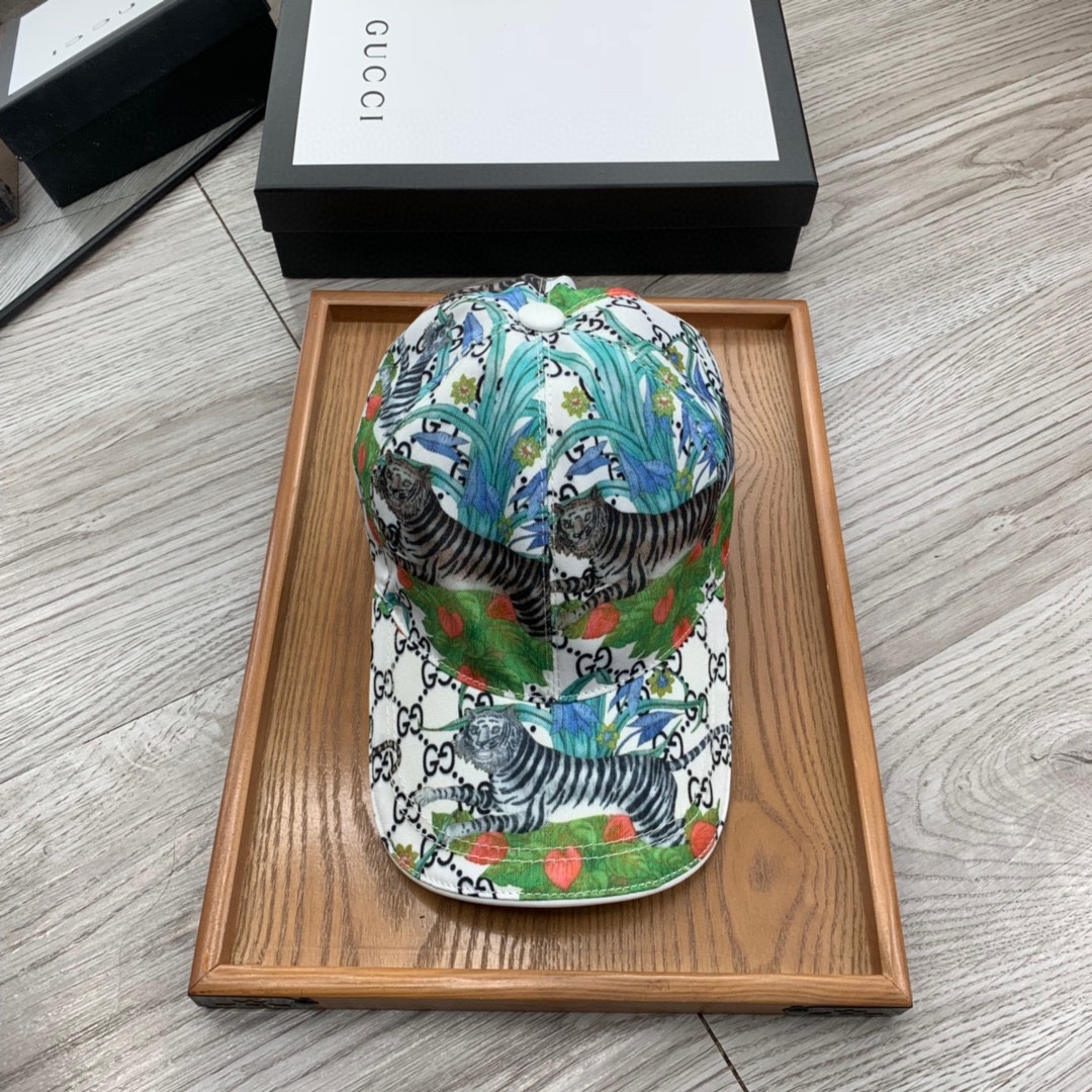 Gucci Snapback Hats Unisex # 276428