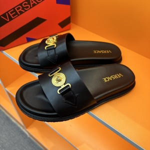 $79.00,Versace Slippers Unisex # 278869