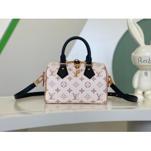 $159.00,Louis Vuitton Handbag For Women # 279317