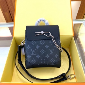 $85.00,Louis Vuitton Crossbody Bag For Women # 279374