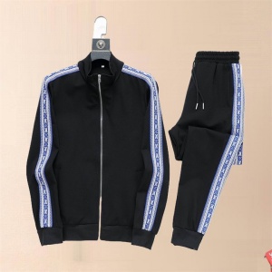 $82.00,Louis Vuitton Zip Up Tracksuits For Men # 279449