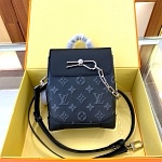 Louis Vuitton Crossbody Bag For Women # 279374