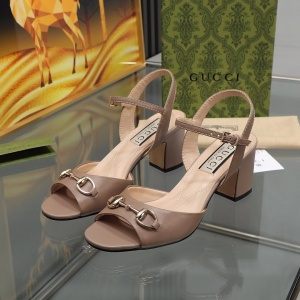 $65.00,Gucci Calfskin Miro Soft Horsebit Mid Heel Sandals 39 Bright Camel For Women # 280429