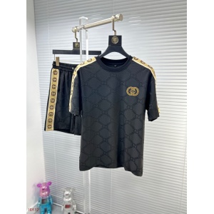 $59.00,Gucci Tracksuits For Men # 280913