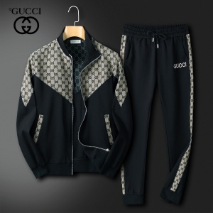 $85.00,Gucci Tracksuits For Men # 281455