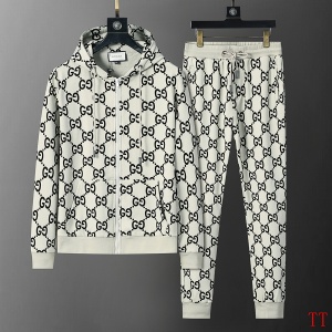 $82.00,Gucci Tracksuits For Men # 281575