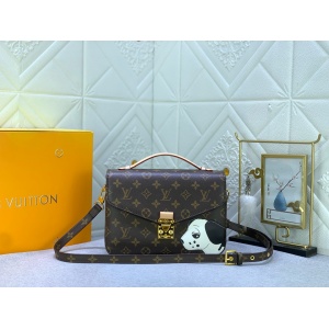 $76.00,Louis Vuitton Crossbody Bag For Women # 282634