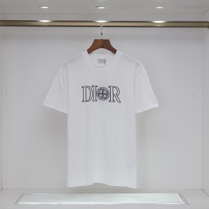 $27.00,Dior Short Sleeve T Shirts For Men # 283546