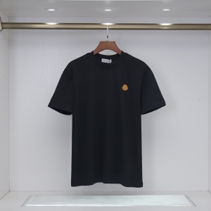 $27.00,Moncler Short Sleeve T Shirts For Men # 283553