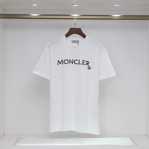 $27.00,Moncler Short Sleeve T Shirts For Men # 283554