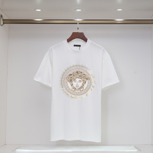 $27.00,Versace Short Sleeve T Shirts For Men # 283561