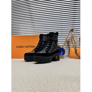 $85.00,Louis Vuitton Heel Boots For Women # 283919