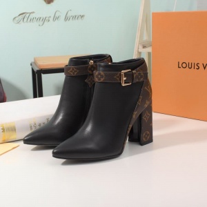 $82.00,Louis Vuitton Heel Boots For Women # 283924