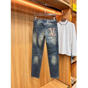 $42.00,Valentino Jeans For Men # 284180