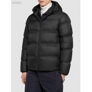 $175.00,Moncler Down Jackets For Men # 284376