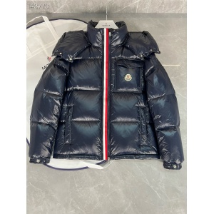 $175.00,Moncler Down Jackets For Men # 284382