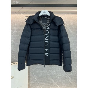 $175.00,Moncler Down Jackets For Men # 284408