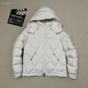 $175.00,Moncler Down Jackets For Men # 284457