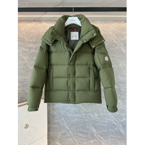 $175.00,Moncler Down Jackets For Men # 284458